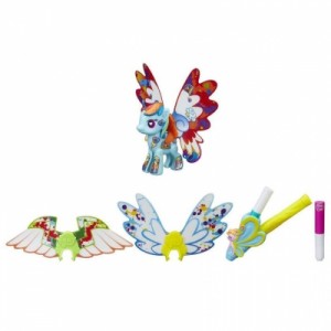 Игровой набор HASBRO My Little Pony пони с крыльями "Создай свою пони". Радуга Дэш с крыльями